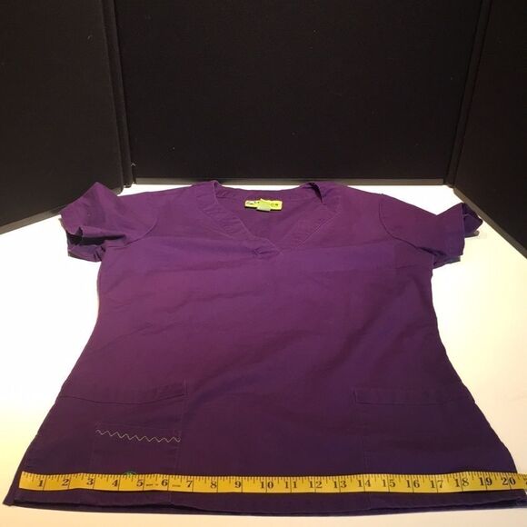 Crocs Purple Scrub Top Extra Small - Picture 12 of 13